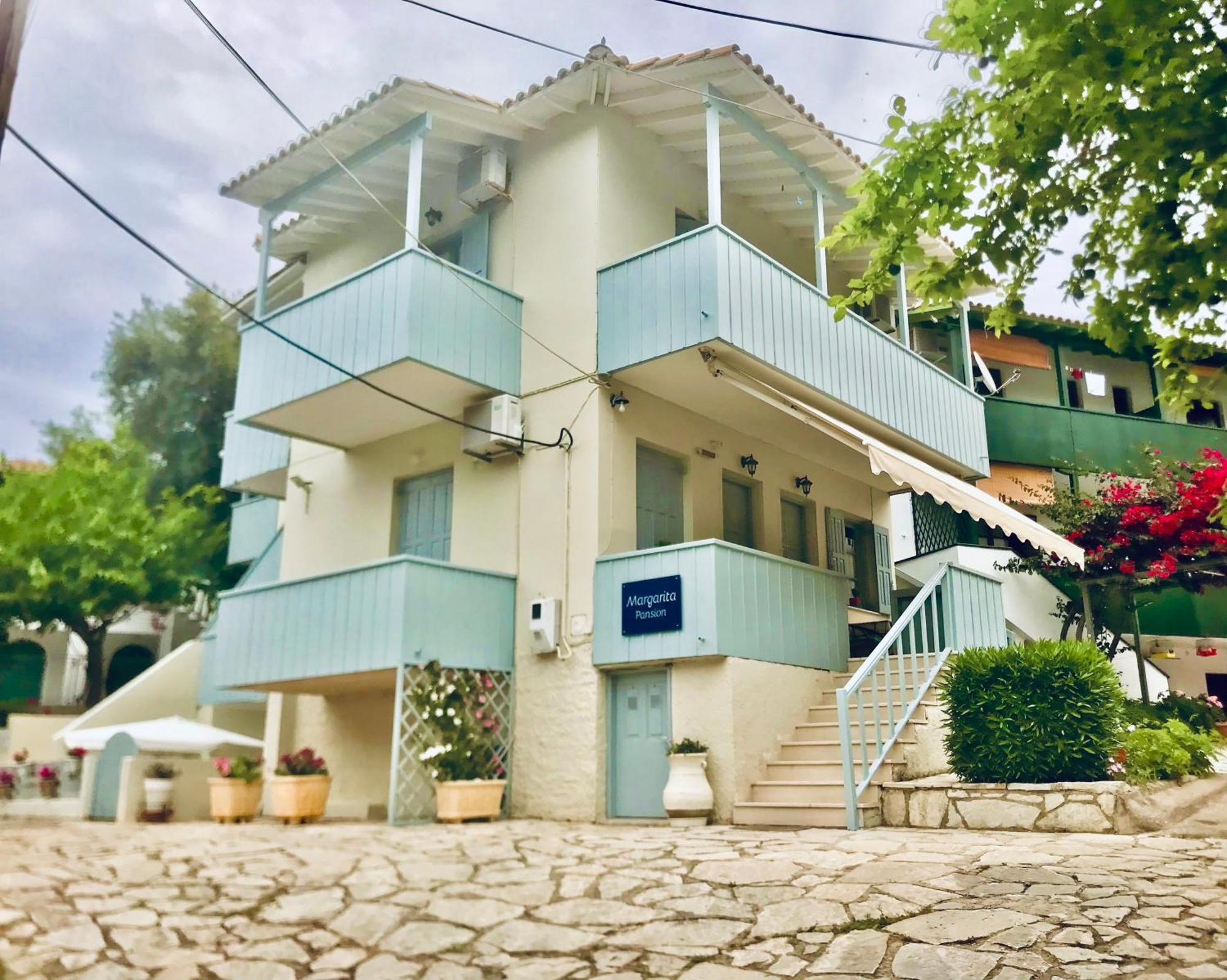 Pansion Margarita Apartamento Áyios Nikítas Exterior foto