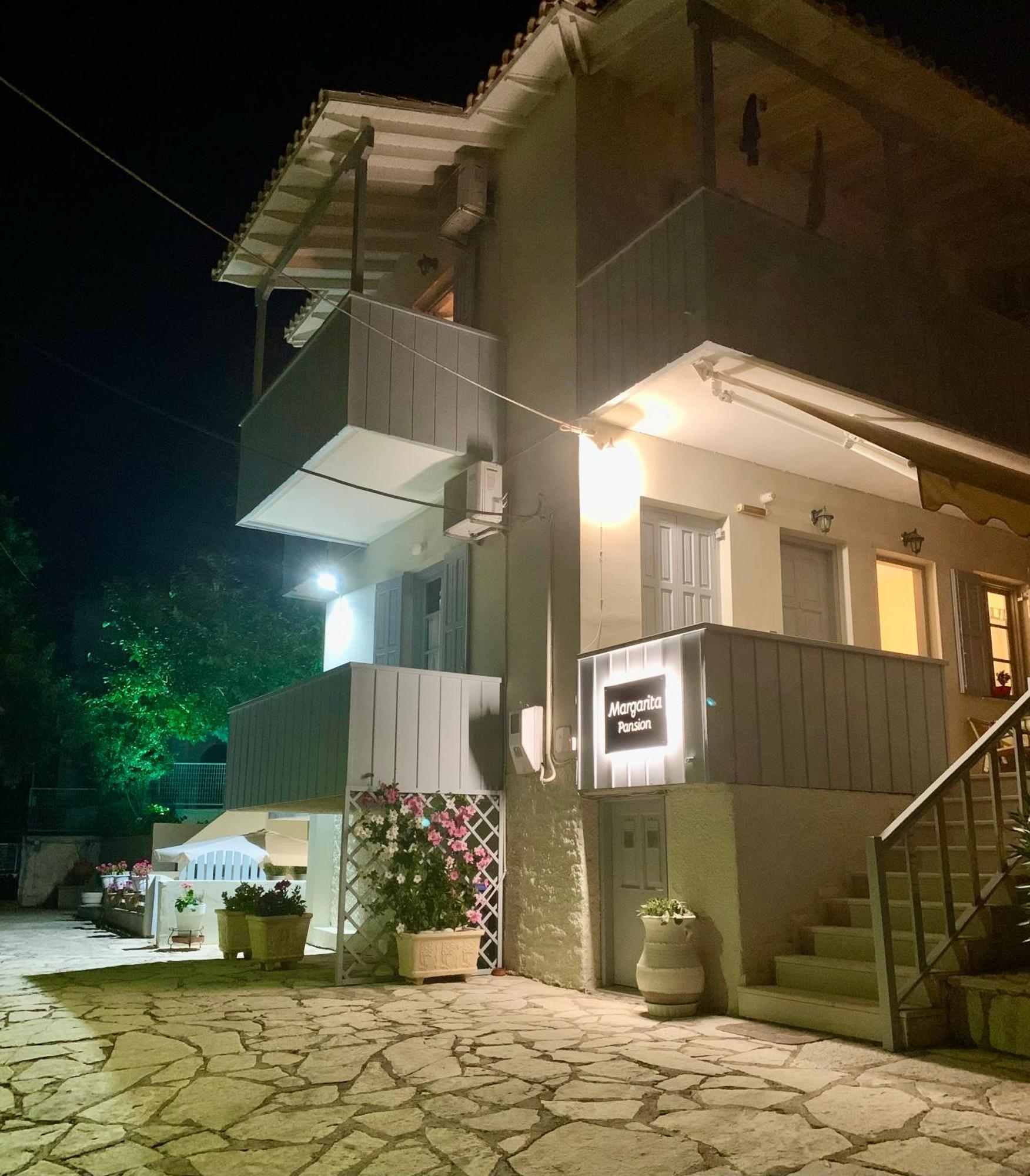 Pansion Margarita Apartamento Áyios Nikítas Exterior foto